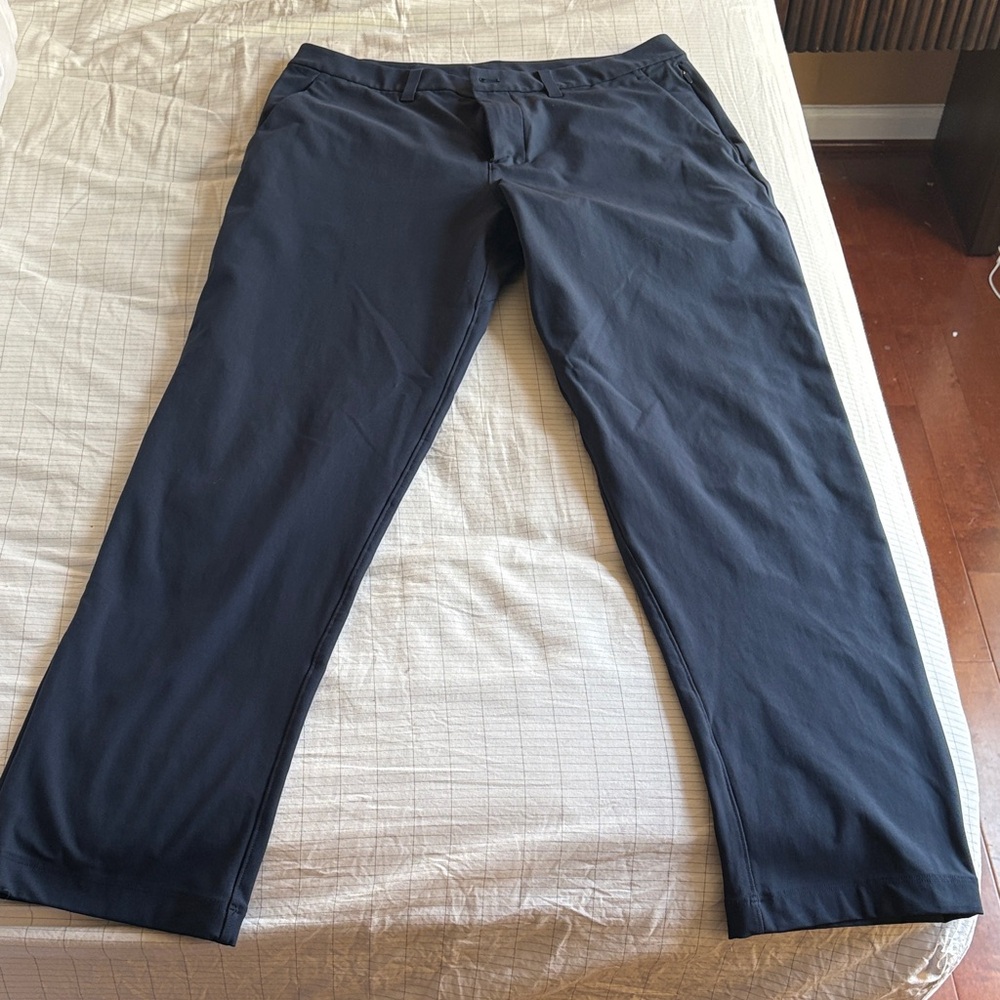 lululemon athletica Men's Dark Navy Stretch Chinos